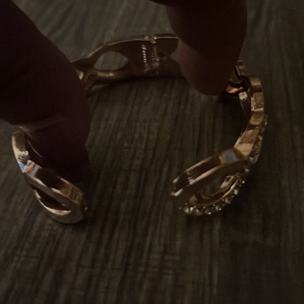 Bracelet - Picture 2 of 2